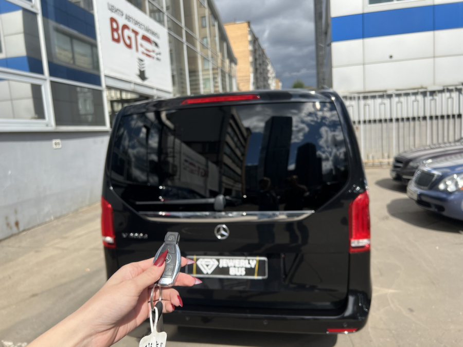 закрывание багажника с кнопки Mercedes Vito