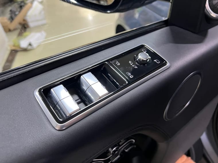 сенсорные стеклоподъемники Range Rover