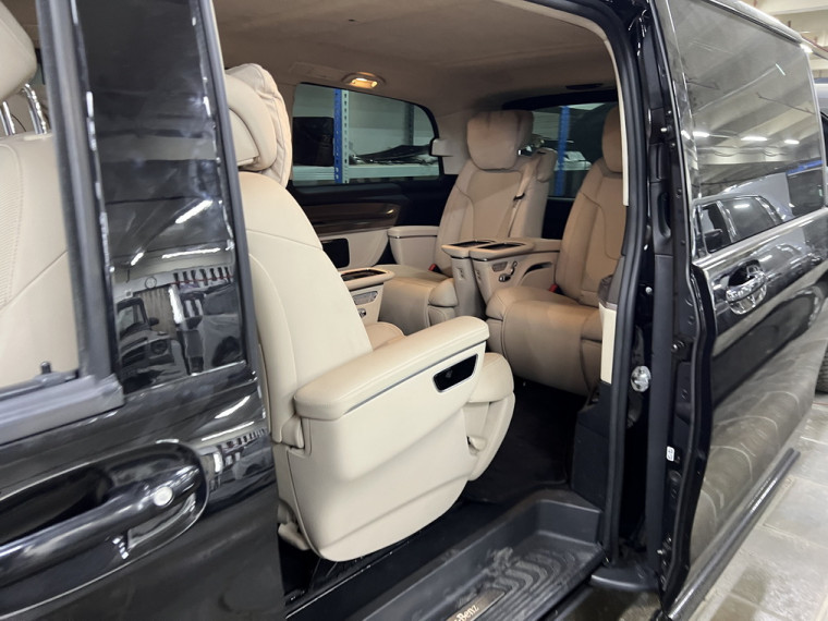 установка сидений в Mercedes Vito