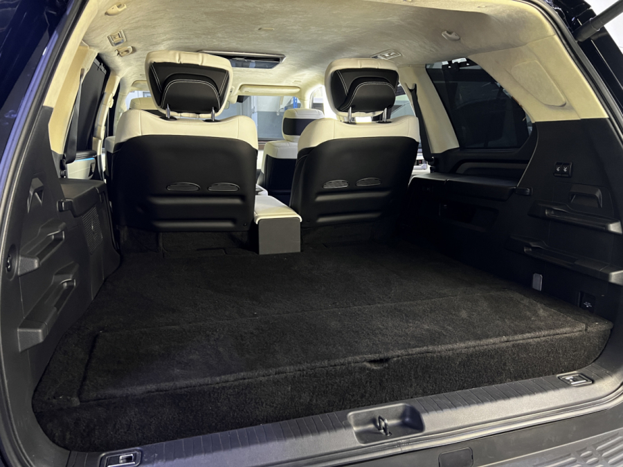 тюнинг салона Toyota Sequoia
