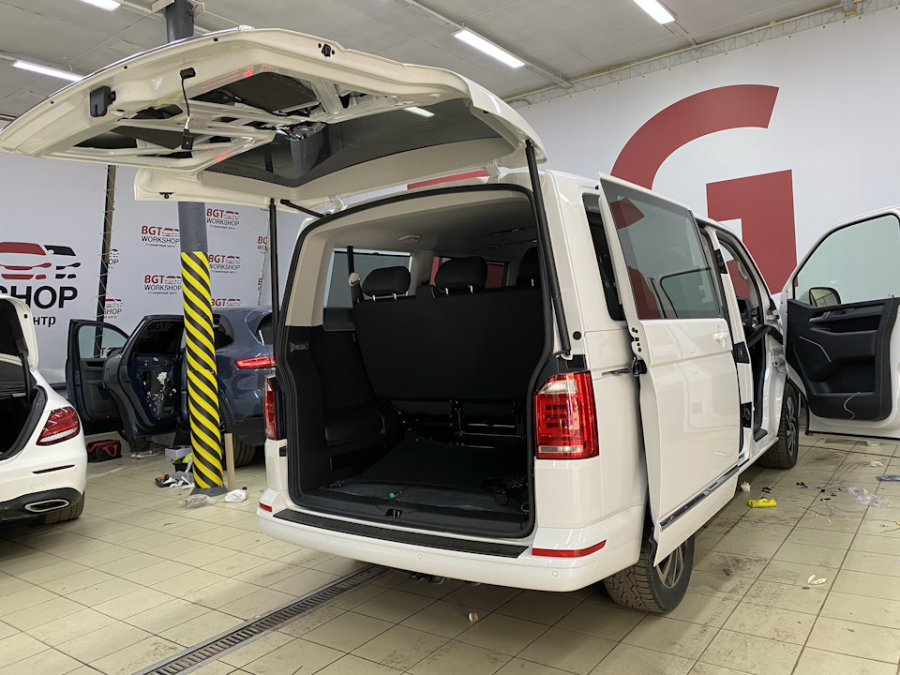 установка омывателя камеры Volkswagen