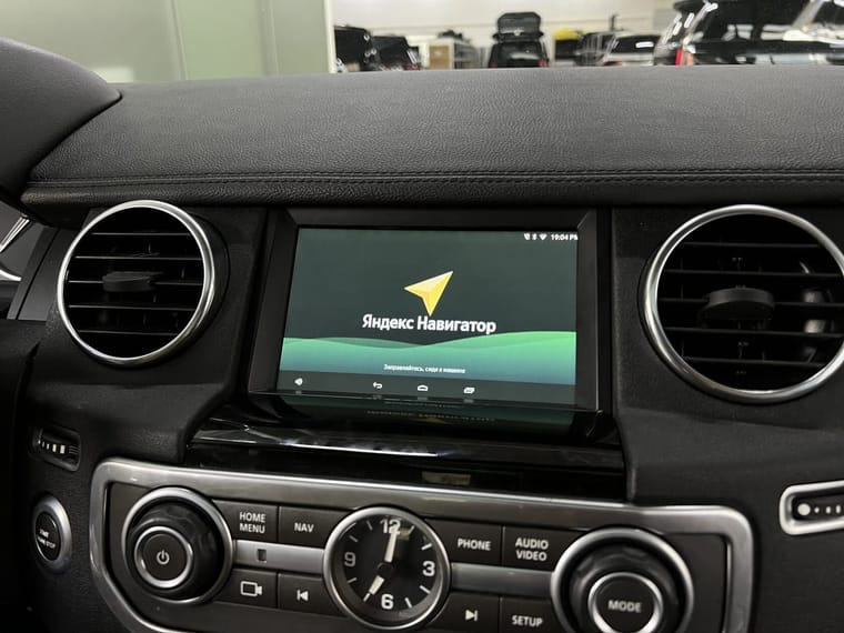 Android Land Rover Discovery 4