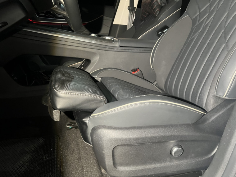 установка опоры под колени в автомобиль