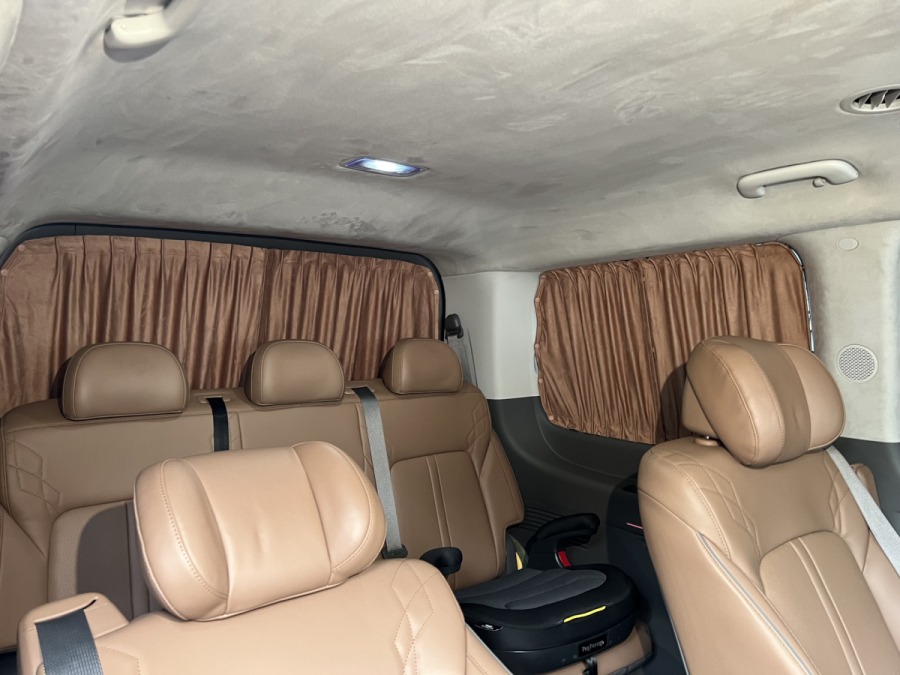 шторки Hyundai Staria