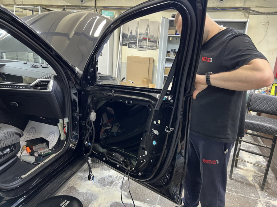 двойные стекла BMW X7