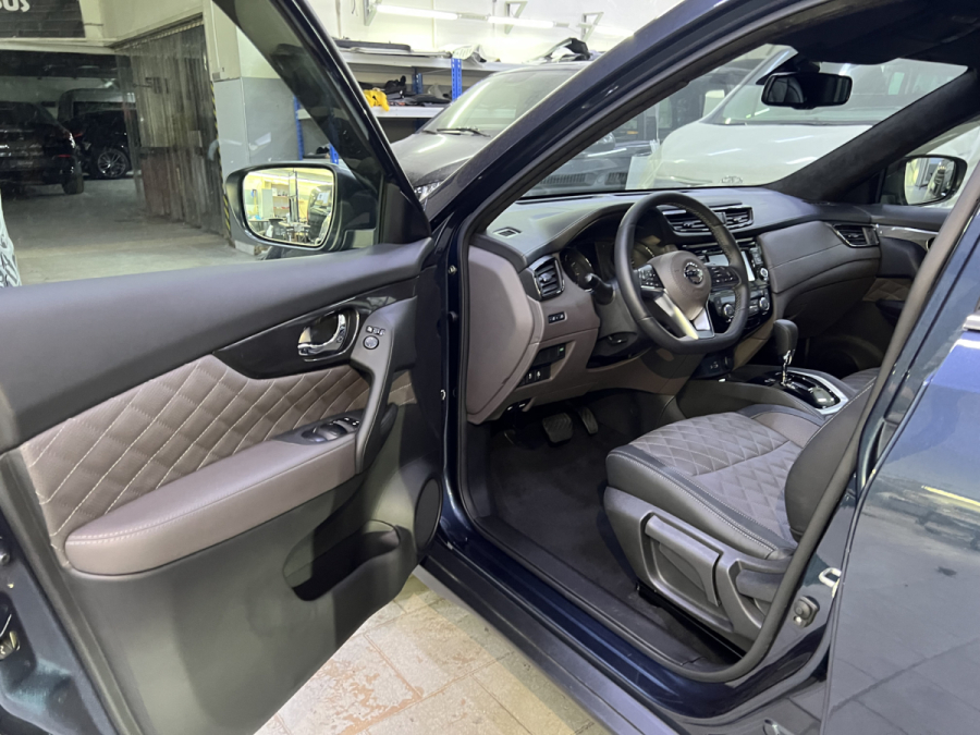 полный перешив салона Nissan X-Trail