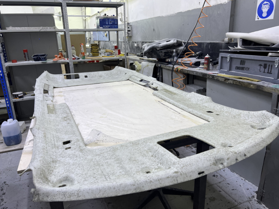 перетяжка потолка Toyota Sequoia в Alcantara