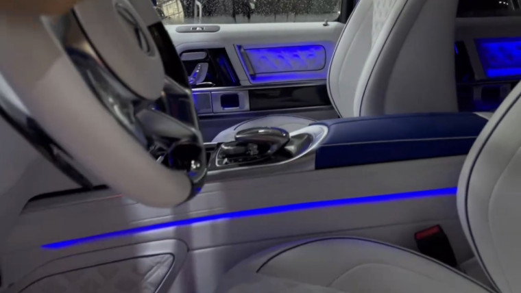Ambient Light Mercedes G-Class