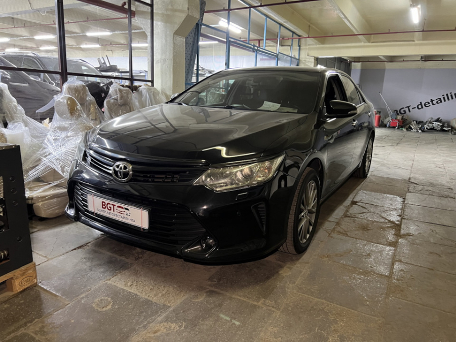 установка подколенной опоры Toyota Camry