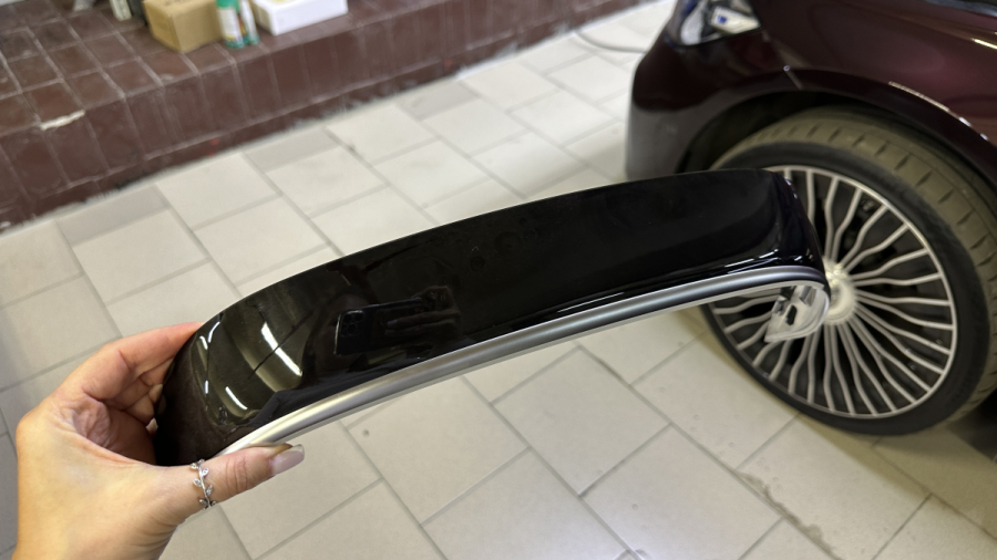 съемные мониторы Mercedes W223