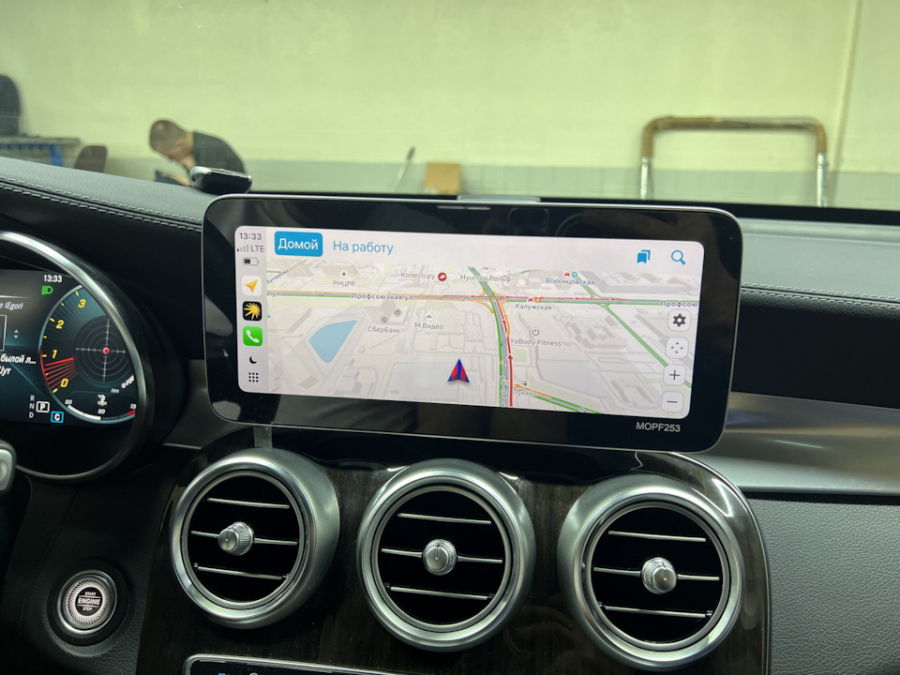 установка CarPlay Mercedes GLS