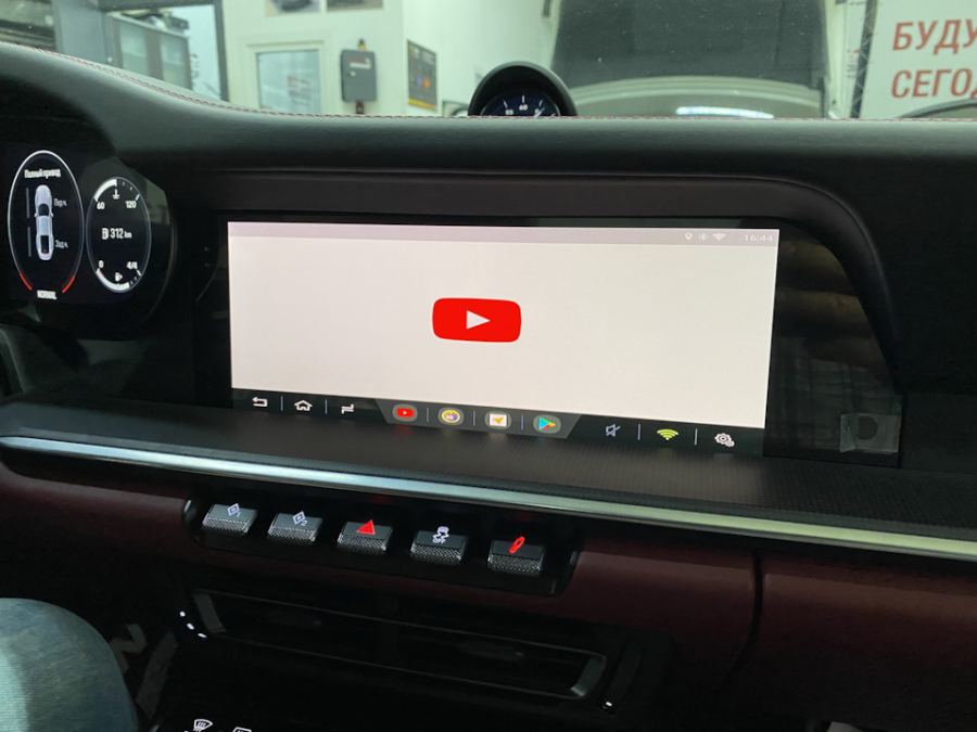установка Android Porsche 911