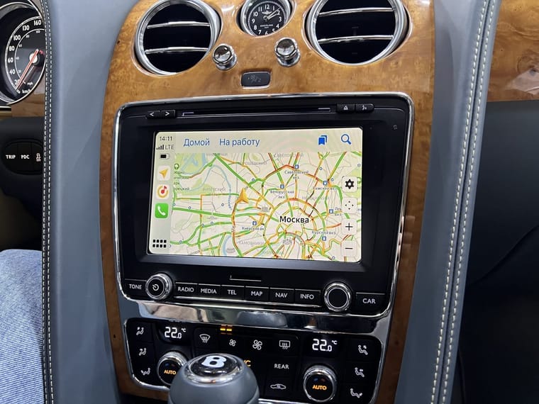 Apple CarPlay Bentley 2013