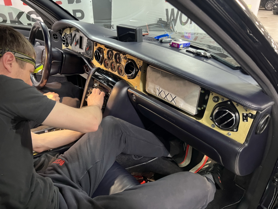 разборка деревянных элеметов бентли арнаж