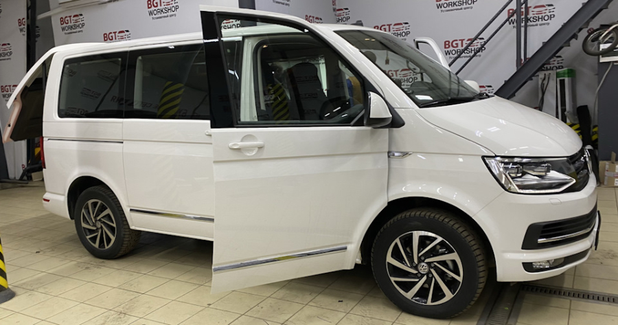 дополнительная мультимедиа Volkswagen Multivan
