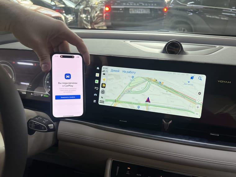 Apple CarPlay на штатный монитор Voyah Dream