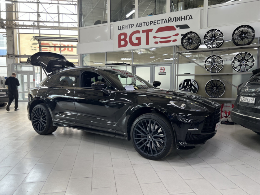  дооснащение Aston Martin DBX707