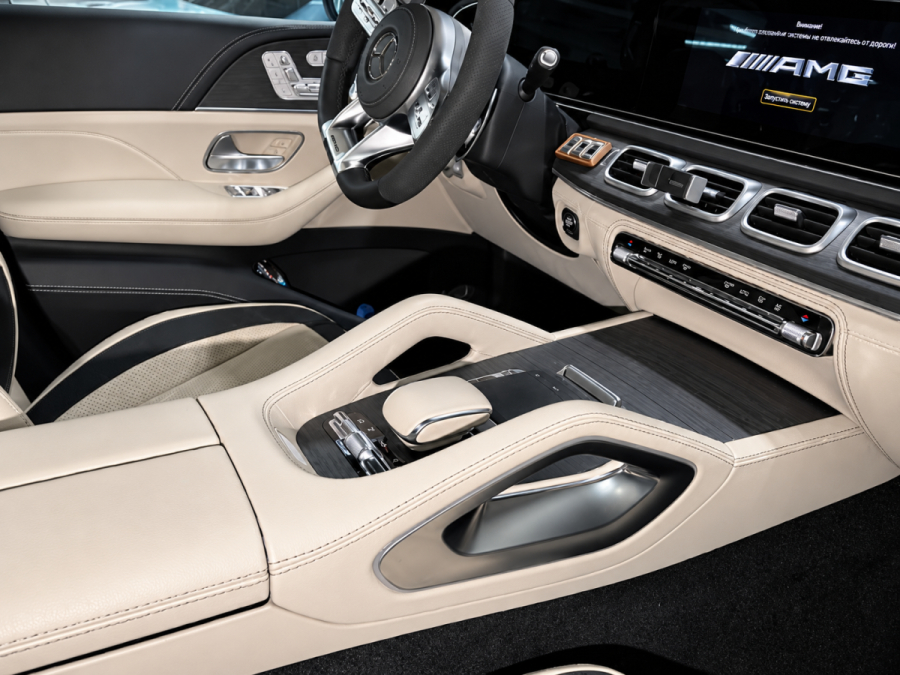 перешив Mercedes AMG в натуральную кожу