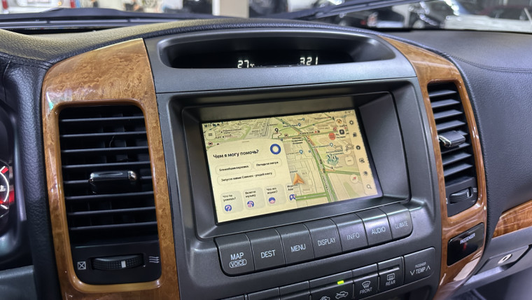 Lexus GX470 2004 — мультимедиа с голосовым помошником
