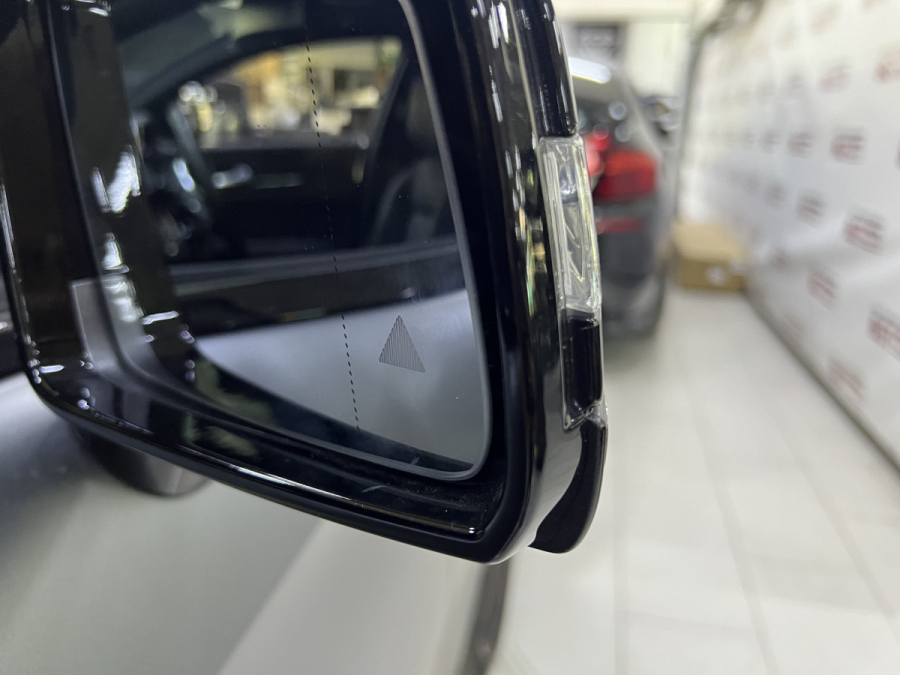 установка Blind Spot Mercedes