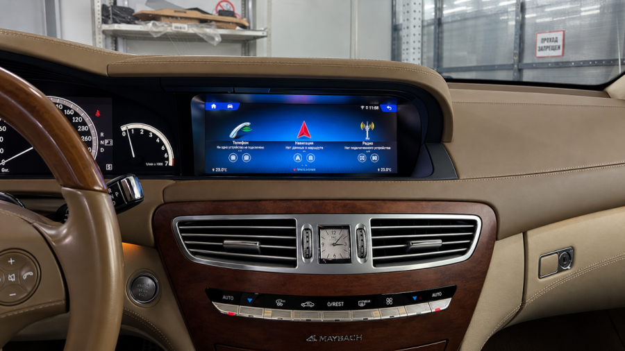 Установка Full HD монитора в Mercedes-Benz S-Class W221 